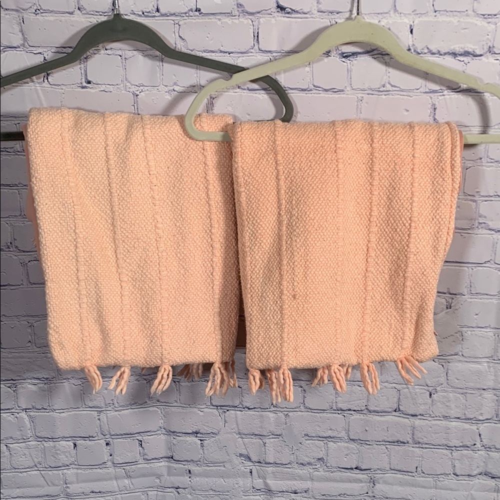 Magaschoni Set of 2 Pillow Covers Pink Tasseled